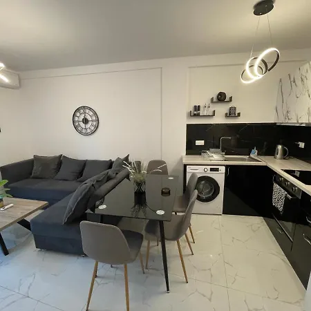 Cc Apartment *